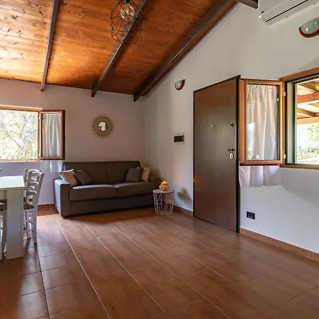 Vacanze Le 4 Querce Piscina Bbq Natura